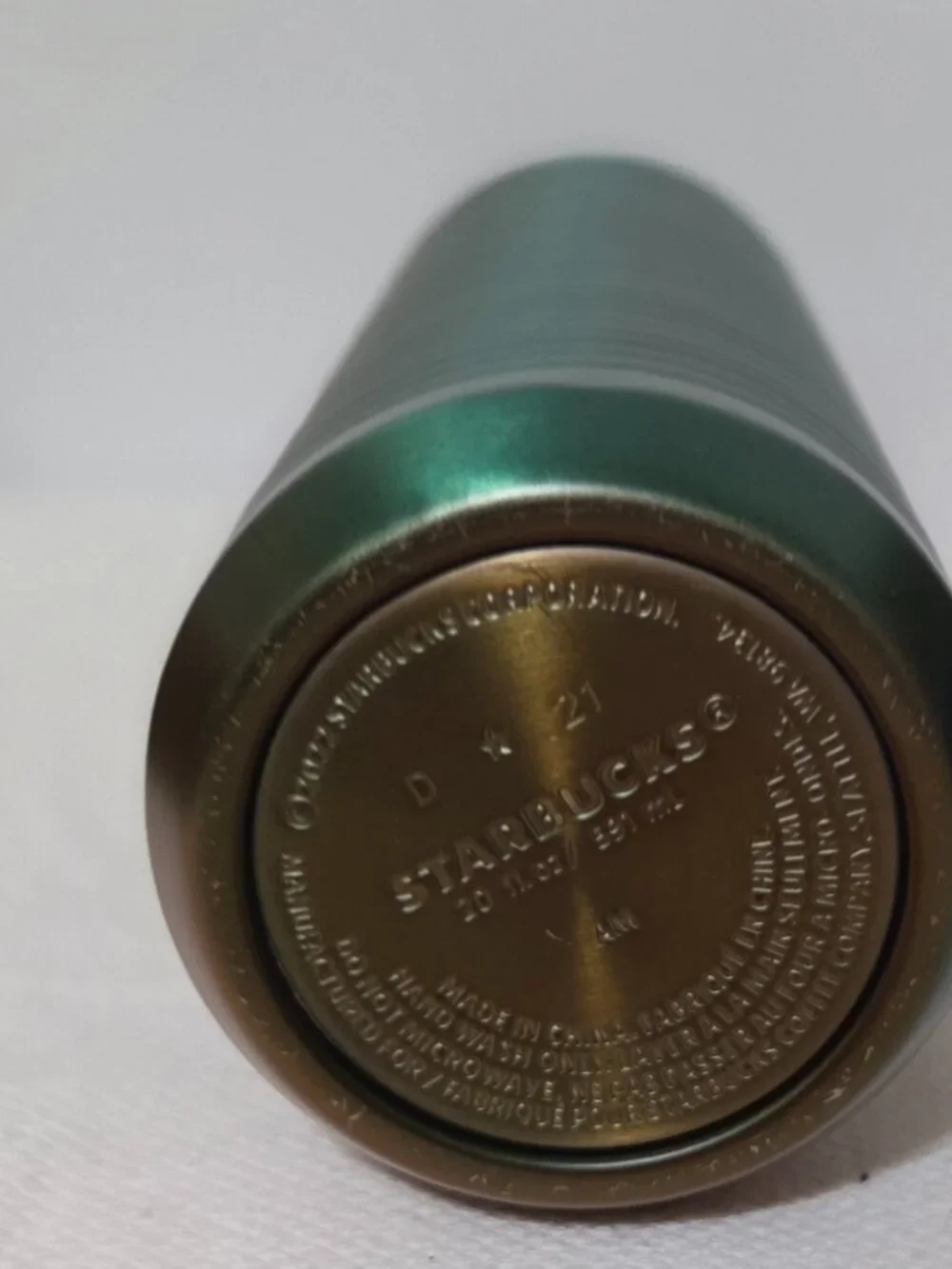 Starbucks 20oz Vacuum Insulated Water Bottle Copper and Green Stainless Steel